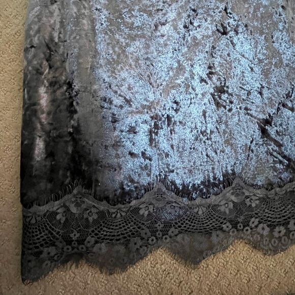 GUESS Nada mini dress in grey - Picture 4 of 5